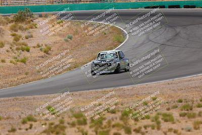 media/May-31-2025-CalClub SCCA (Sat) [[2c1a04e1ee]]/Race/Group 1/Turn 4b/